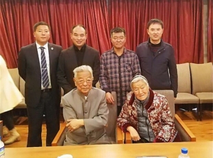 北京军友保安服务有限公司昆明分公司总经理张道明参加褚时健90大寿生日宴会