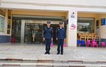 双节”慰问送关怀 浓浓关爱暖人心