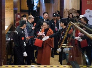 军威特卫风采